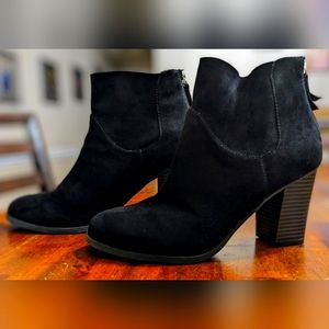 Black suede boots